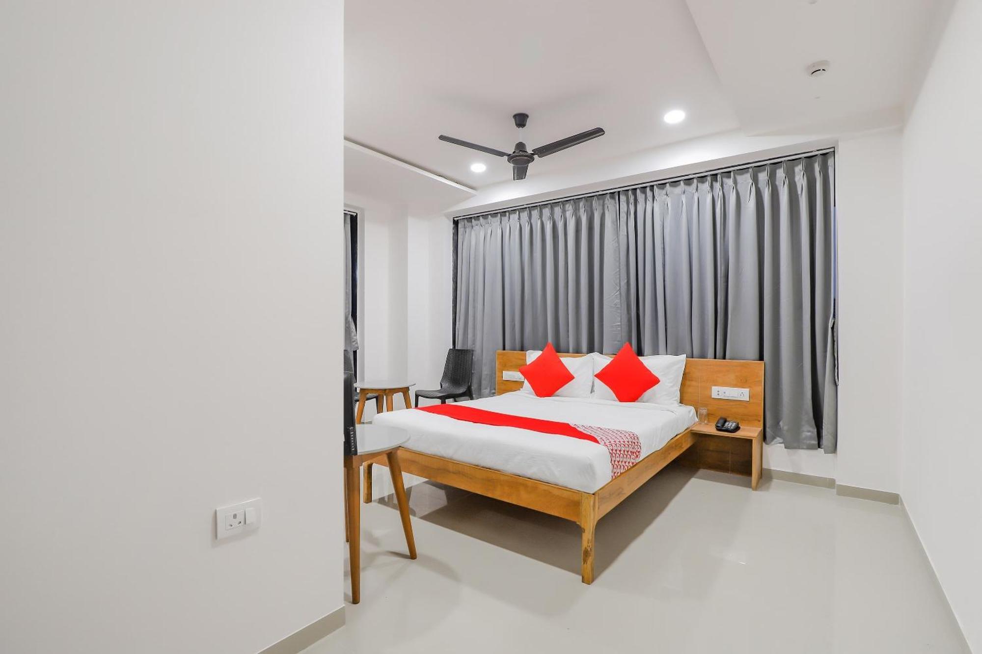 Hotel O Casa Marina Bhatha Luaran gambar